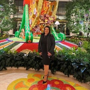 Meet your Posher, Josiele